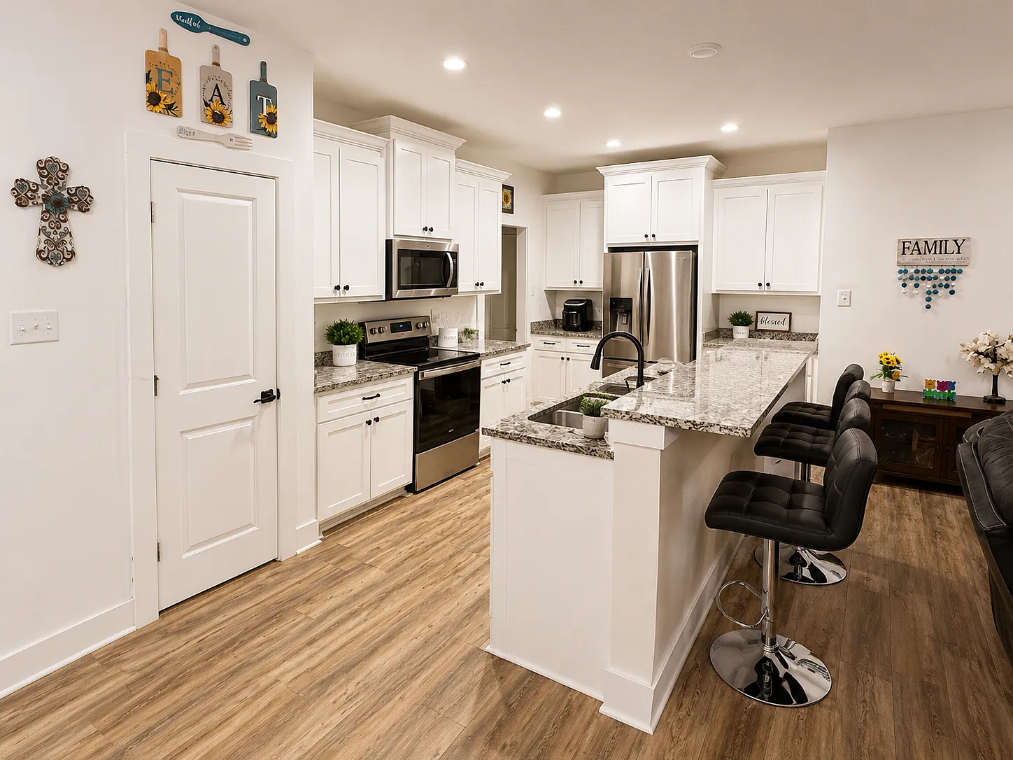 2311 Camryn Ln — Photo 4