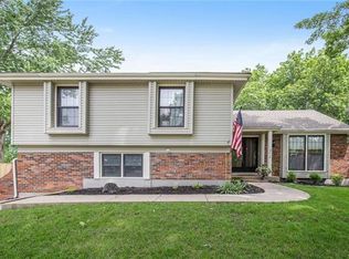 5216 NW 83rd Ter, Kansas City, MO 64151