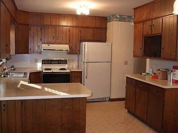5th image of 18 Plymouth Dr