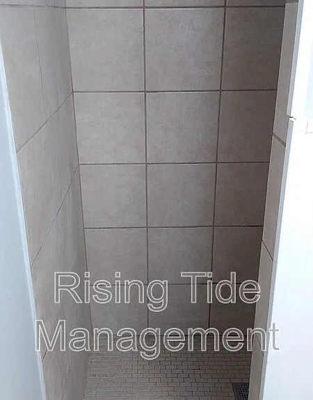 948 Hickory Dr — Photo 52