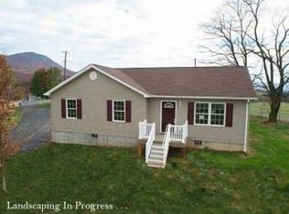 6474 E Donnagail Dr, Penn Laird, VA 22846