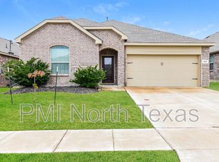 1208 Mesquite Ln, Princeton, TX 75407