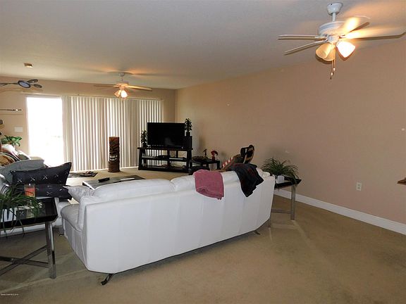 5th image of 551 Casa Bella Dr Unit 205