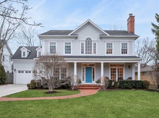 2232 Fir St, Glenview, IL