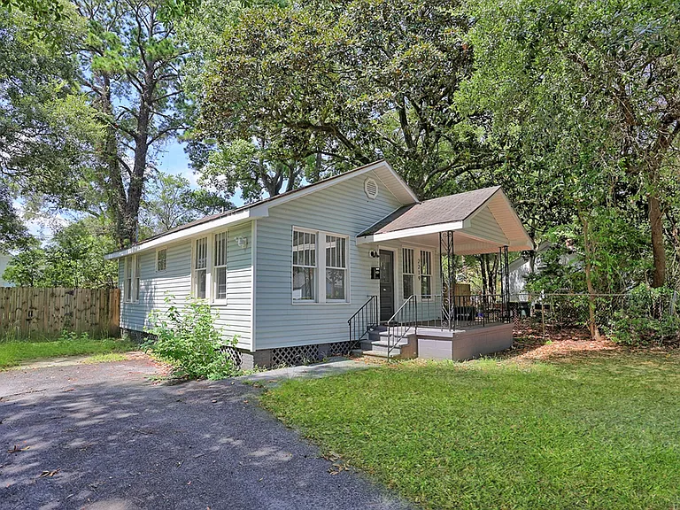 2219 Florida Ave — Photo 4
