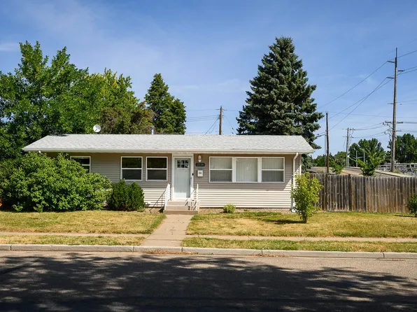 2536 E Avenue B, Bismarck, ND 58501
