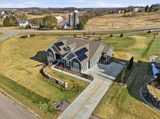 4754 Sunset Ridge Drive, Middleton, WI 53562