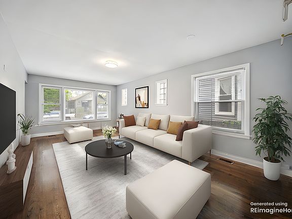 2nd image of 4114 W Cornelia Ave