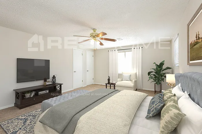 2229 Flair Dr — Photo 7