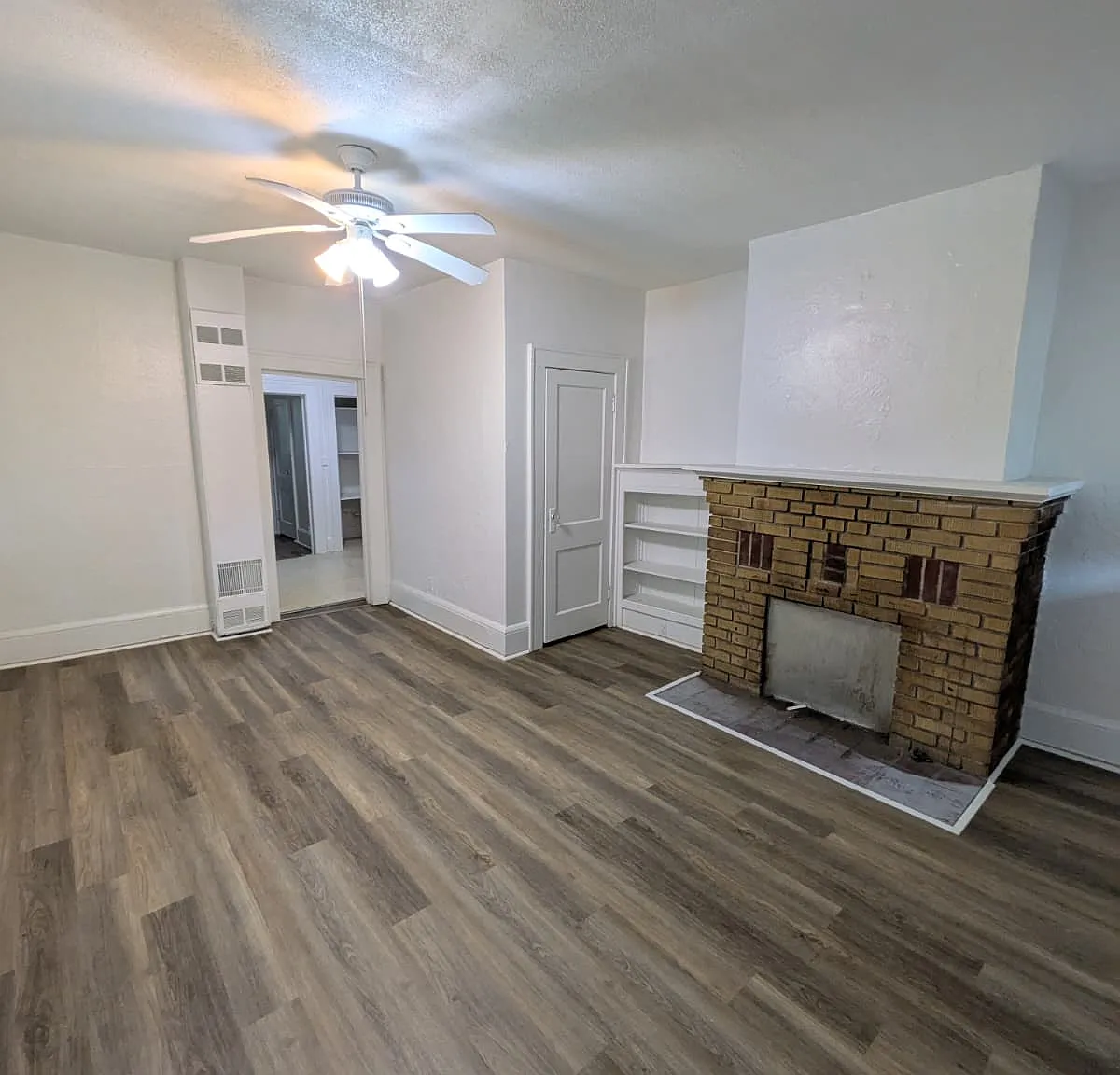 516 Linwood Avenue - 516 — Photo 2