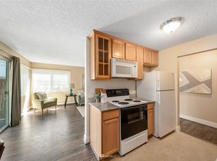 6501 24th Ave NW APT 104, Seattle, WA 98117
