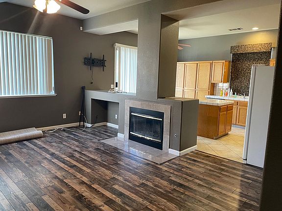 Living space/fireplace/kitchen