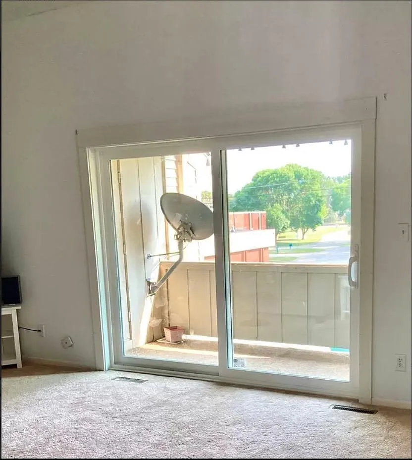 3 bed, 1252 sqft, $1,400 — Photo 4