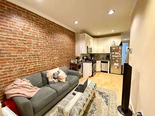 Rented by Corcoran | media 16