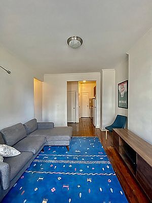 4th image of 38 Columbia Pl APT 3B