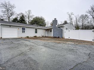 109 Oak Pines Blvd, Pemberton, NJ 08068