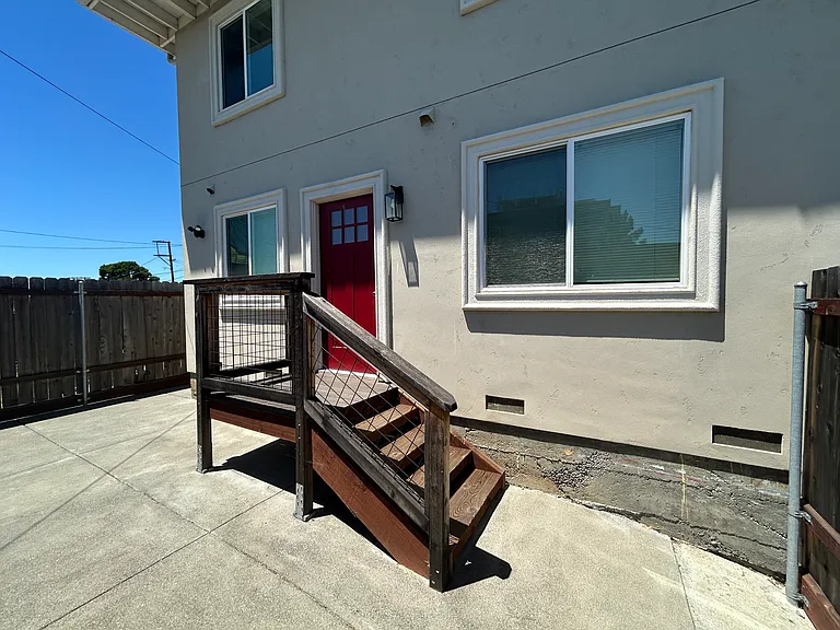 715 Sacramento St #A — Photo 12