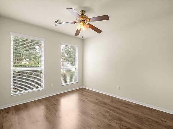 5th image of 16799 Accolade Way