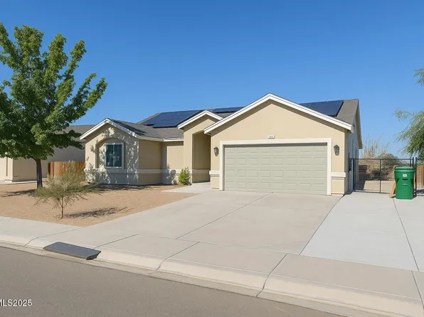 3135 Snowberry St, Silver Springs, NV 89429