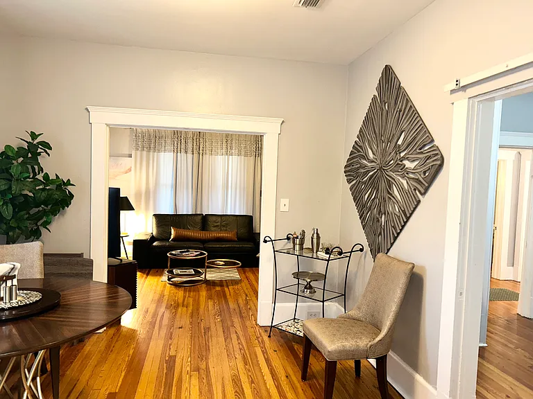 1039 Riviera St — Photo 13