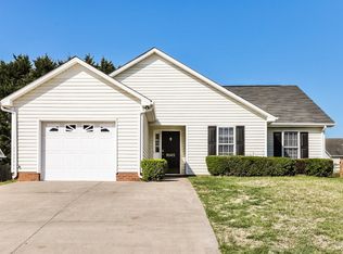 2045 Highfield Park Dr, Winston Salem, NC 27127