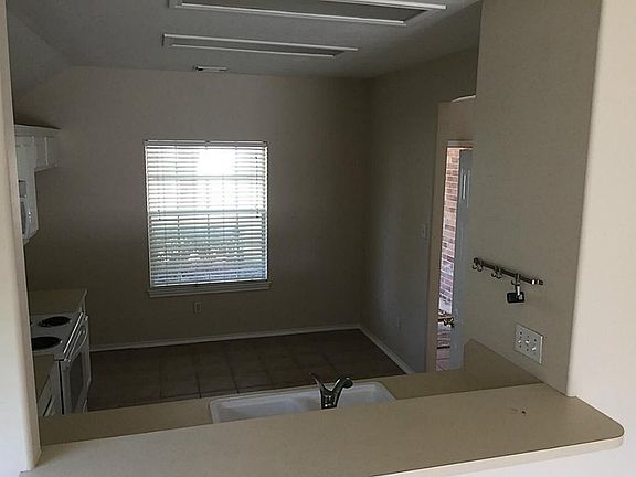 3rd image of 7427 Telico Junction Ln