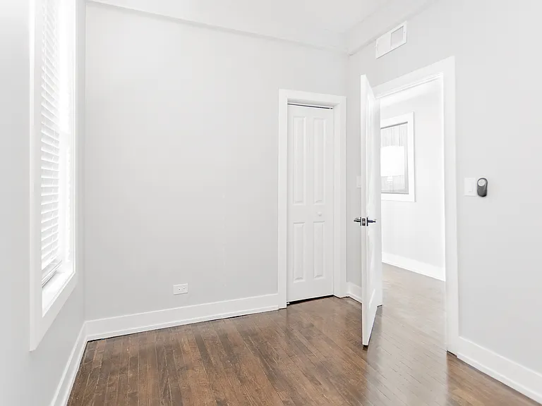 2957-N2 (Two Bedroom)