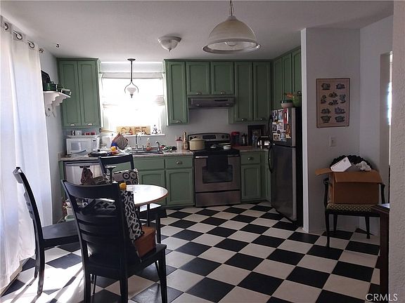 5th image of 8405 Broadview Dr