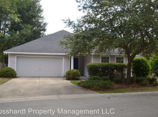 2825 SW 98th Dr, Gainesville, FL 32608