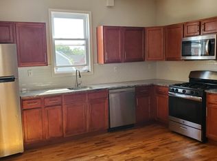 7 Chelsea Ave, Newark, NJ 07106