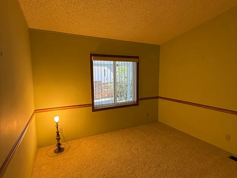 13231 E 38th Pl — Photo 16