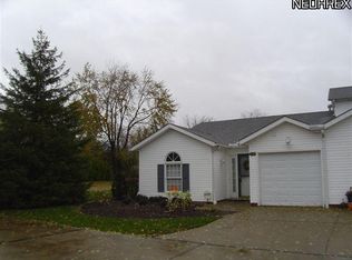 348 Harbor Ridge Ln, Fairport Harbor, OH 44077