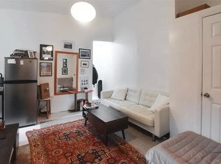 216 N 8th St APT 2L, Brooklyn, NY 11211
