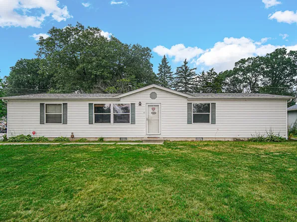 3804 Nordway Rd, Kingsford Heights, IN 46346