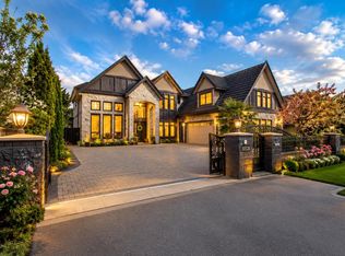 10320 Dennis Cres, Richmond, BC V7A3R8