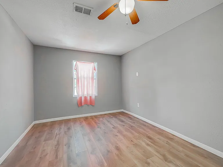 6823 Goforth St — Photo 24