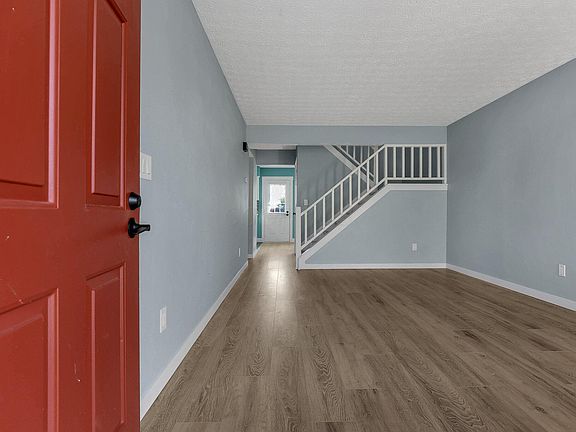 5th image of 4826 Lady Jane Ave