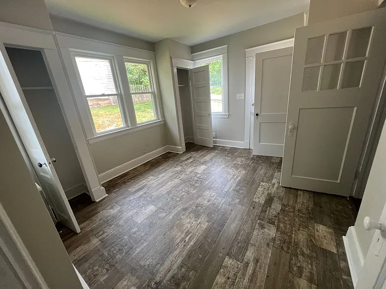 2518 Oakland Blvd NW — Photo 12