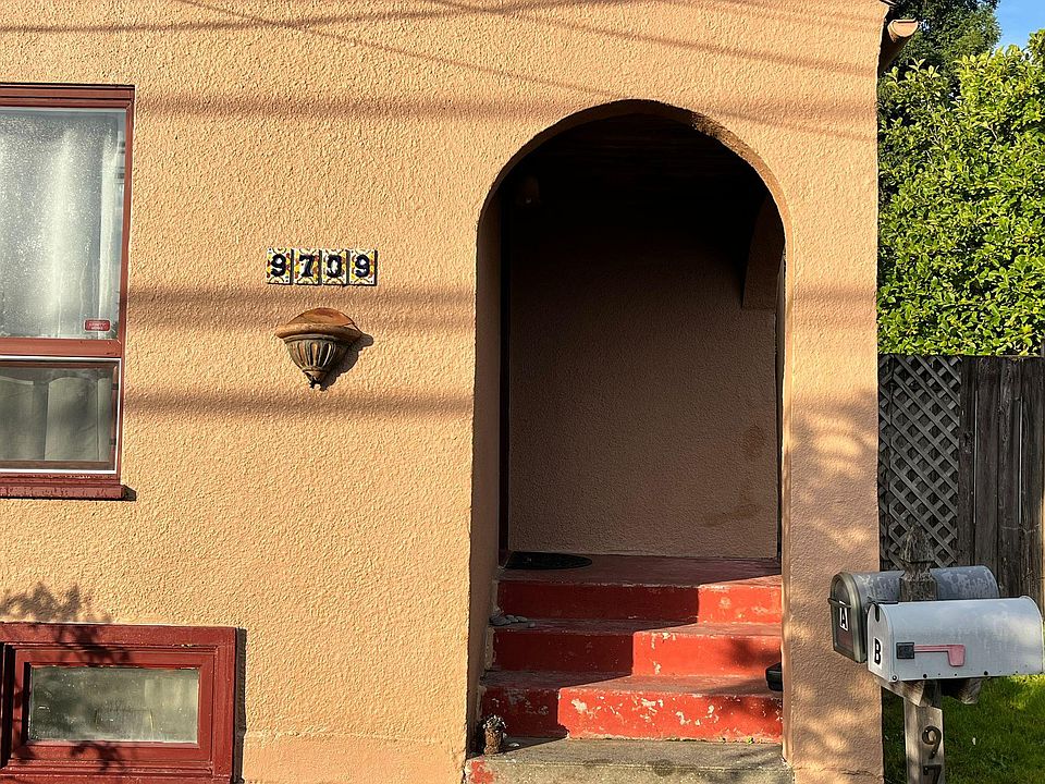 1st image of 9709 35th Ave SW