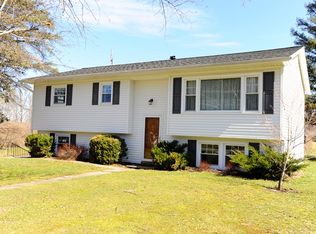 38 Middle Rd, Horseheads, NY 14845