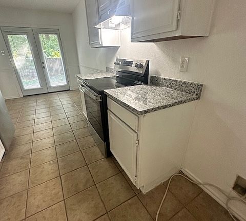 4th image of 5820 Maurie Dr