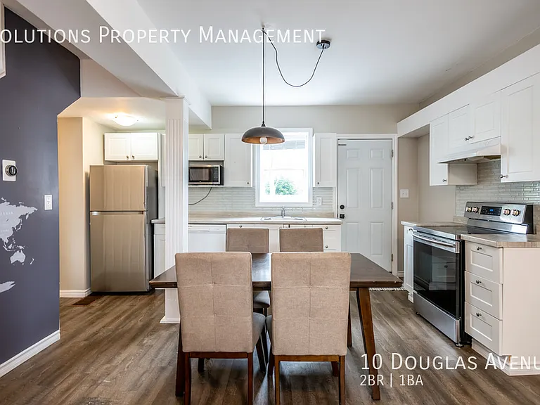 10 Douglas Ave — Photo 3