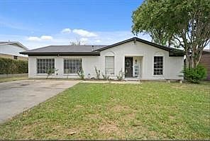 1st image of 605 Neptune Dr