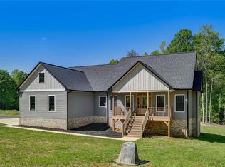 346 Pearman Rd, Summerfield, NC 27358