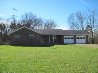 2176 Us Route 322, Franklin, PA 16323