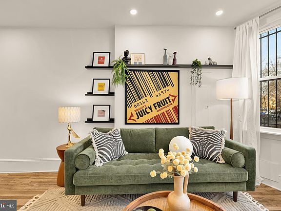 5th image of 1237 Potomac Ave SE