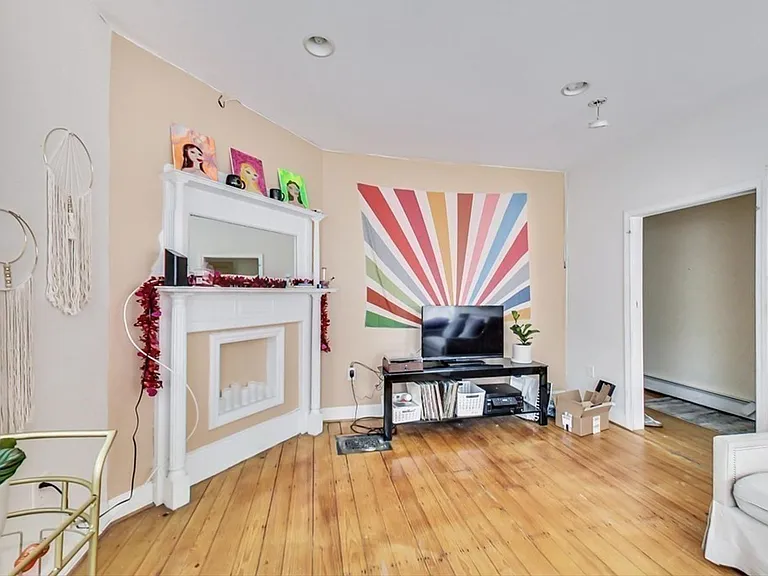 8 Sunset St #1E — Photo 29