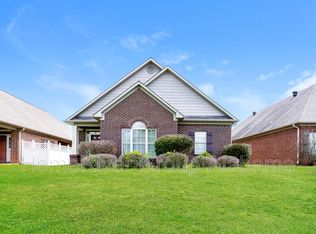 729 Main St, Fultondale, AL 35068