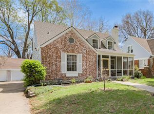 7515 Walnut St, Kansas City, MO 64114