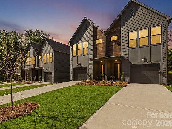 2nd image of 2645 Ravencroft Dr #2C